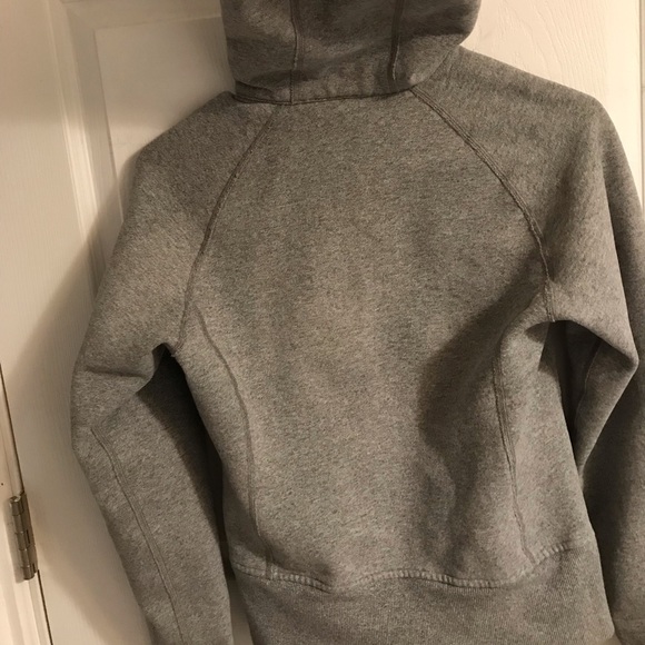 Lululemon sucba full zip up - Picture 2 of 2